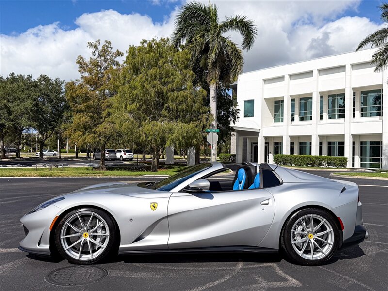 2023 Ferrari 812 GTS   - Photo 40 - Bonita Springs, FL 34134
