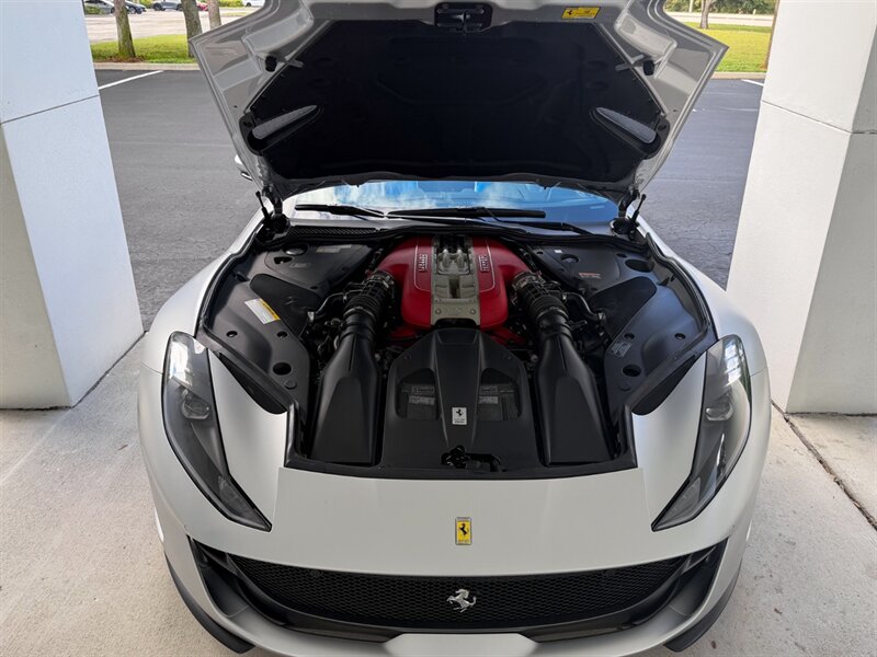 2023 Ferrari 812 GTS   - Photo 35 - Bonita Springs, FL 34134