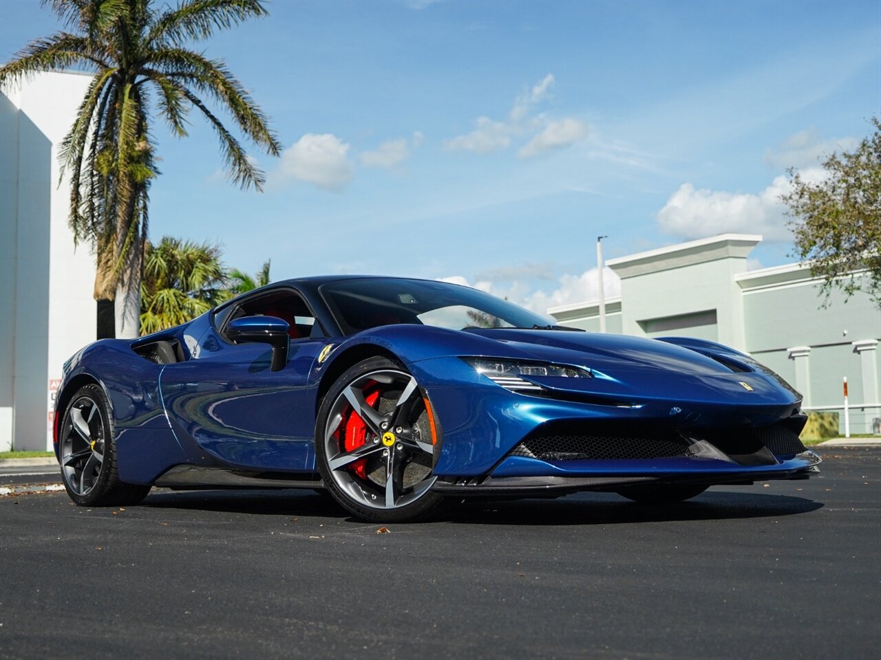 2023 Ferrari SF90 Stradale   - Photo 80 - Bonita Springs, FL 34134