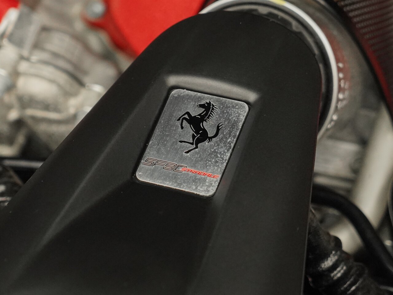 2023 Ferrari SF90 Stradale   - Photo 39 - Bonita Springs, FL 34134