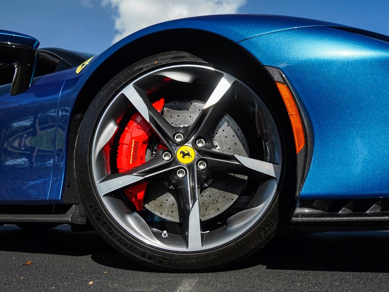 2023 Ferrari SF90 Stradale   - Photo 79 - Bonita Springs, FL 34134