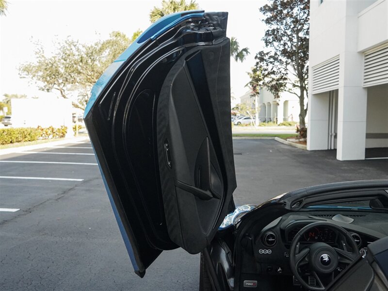 2022 McLaren 720S Spider Performance - Photo 27 - Bonita Springs, FL 34134