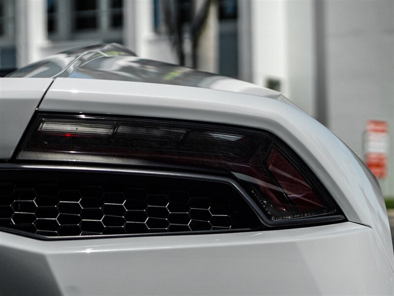 2017 Lamborghini Huracan LP 610-4 Spyder - Photo 51 - Bonita Springs, FL 34134