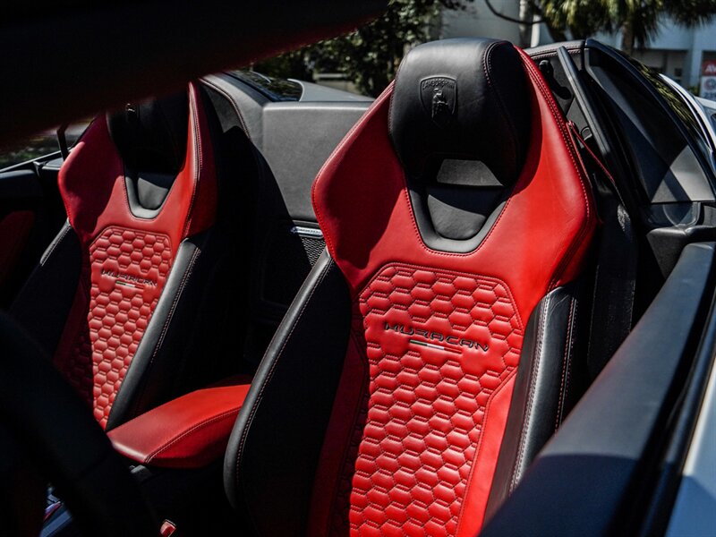 2017 Lamborghini Huracan LP 610-4 Spyder - Photo 8 - Bonita Springs, FL 34134