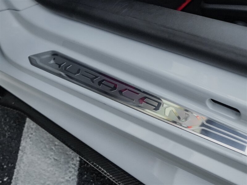 2017 Lamborghini Huracan LP 610-4 Spyder - Photo 26 - Bonita Springs, FL 34134