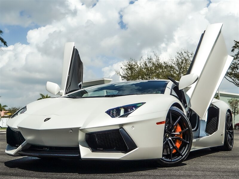 2014 Lamborghini Aventador LP 700-4   - Photo 11 - Bonita Springs, FL 34134