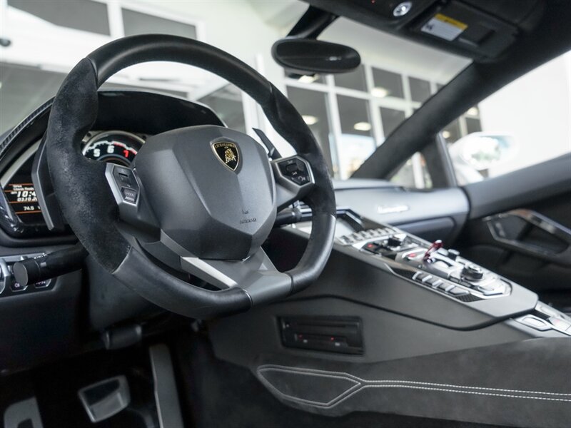 2014 Lamborghini Aventador LP 700-4   - Photo 12 - Bonita Springs, FL 34134