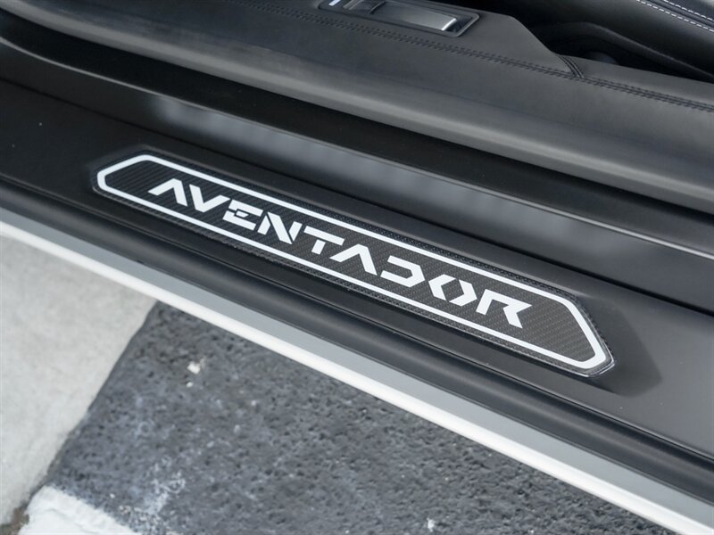 2014 Lamborghini Aventador LP 700-4   - Photo 20 - Bonita Springs, FL 34134