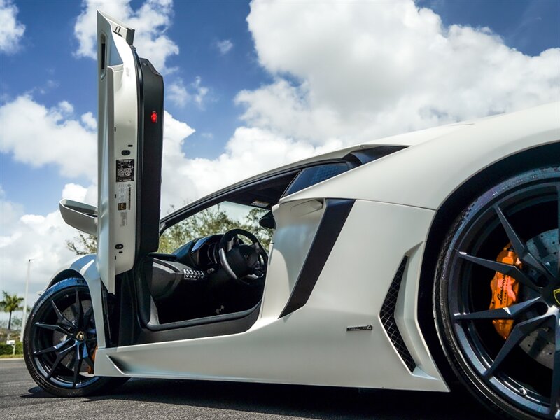 2014 Lamborghini Aventador LP 700-4   - Photo 31 - Bonita Springs, FL 34134
