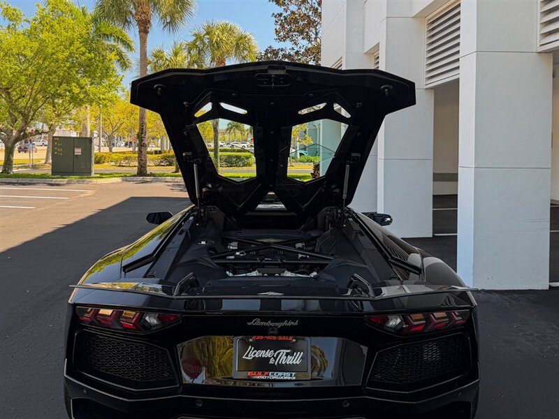 2016 Lamborghini Aventador LP 700-4  Roadster - Photo 41 - Bonita Springs, FL 34134