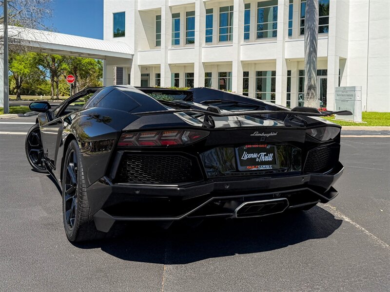 2016 Lamborghini Aventador LP 700-4  Roadster - Photo 53 - Bonita Springs, FL 34134