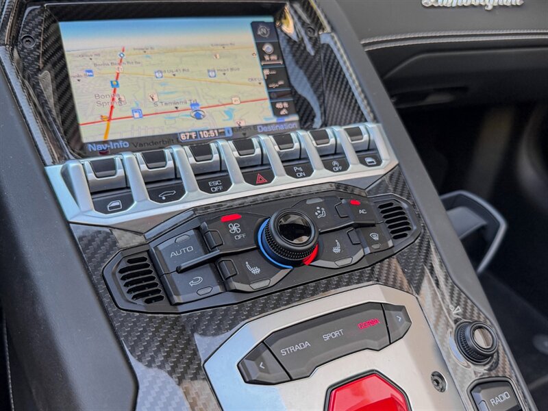 2016 Lamborghini Aventador LP 700-4  Roadster - Photo 19 - Bonita Springs, FL 34134