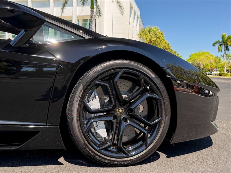 2016 Lamborghini Aventador LP 700-4  Roadster - Photo 70 - Bonita Springs, FL 34134