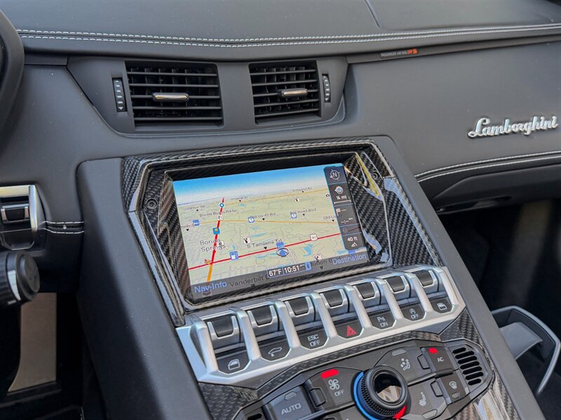 2016 Lamborghini Aventador LP 700-4  Roadster - Photo 17 - Bonita Springs, FL 34134