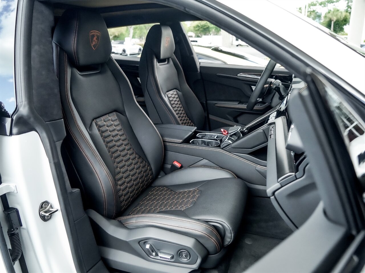 2021 Lamborghini Urus   - Photo 26 - Bonita Springs, FL 34134