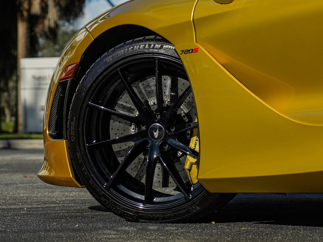 2020 McLaren 720S Spider Performance   - Photo 40 - Bonita Springs, FL 34134