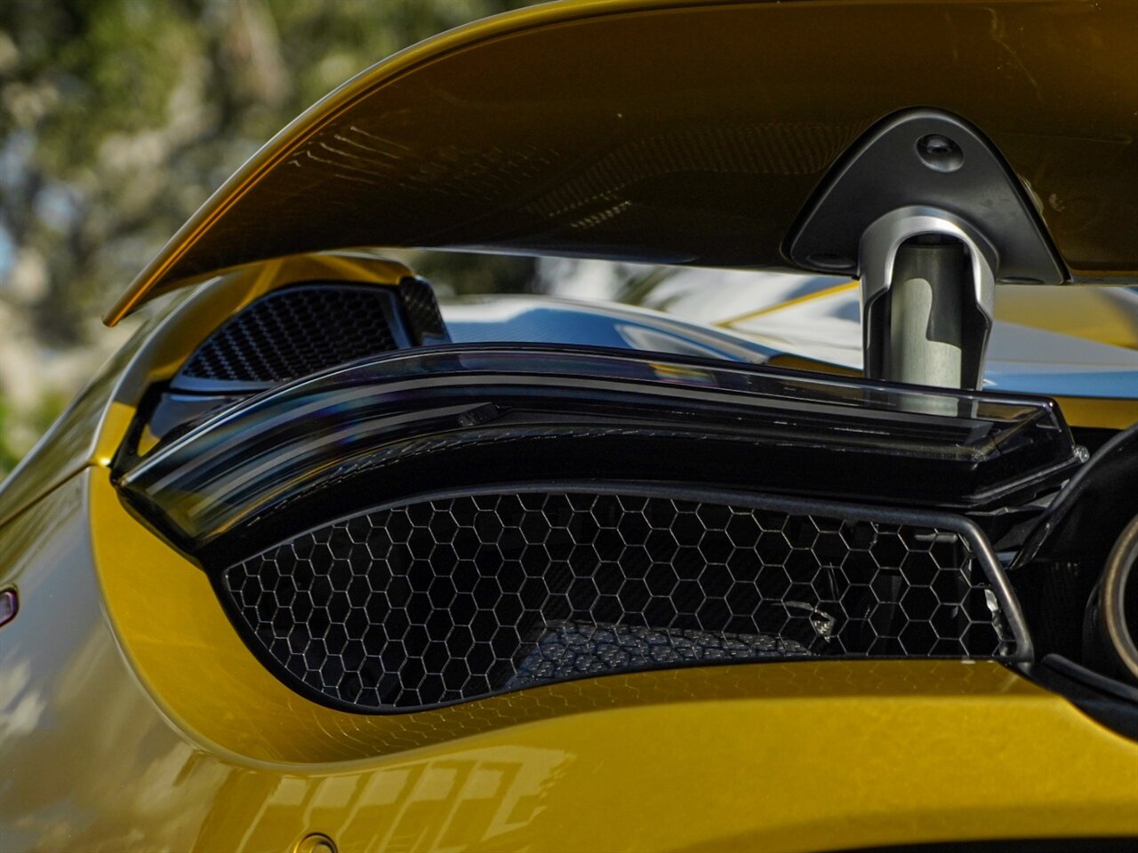 2020 McLaren 720S Spider Performance   - Photo 44 - Bonita Springs, FL 34134