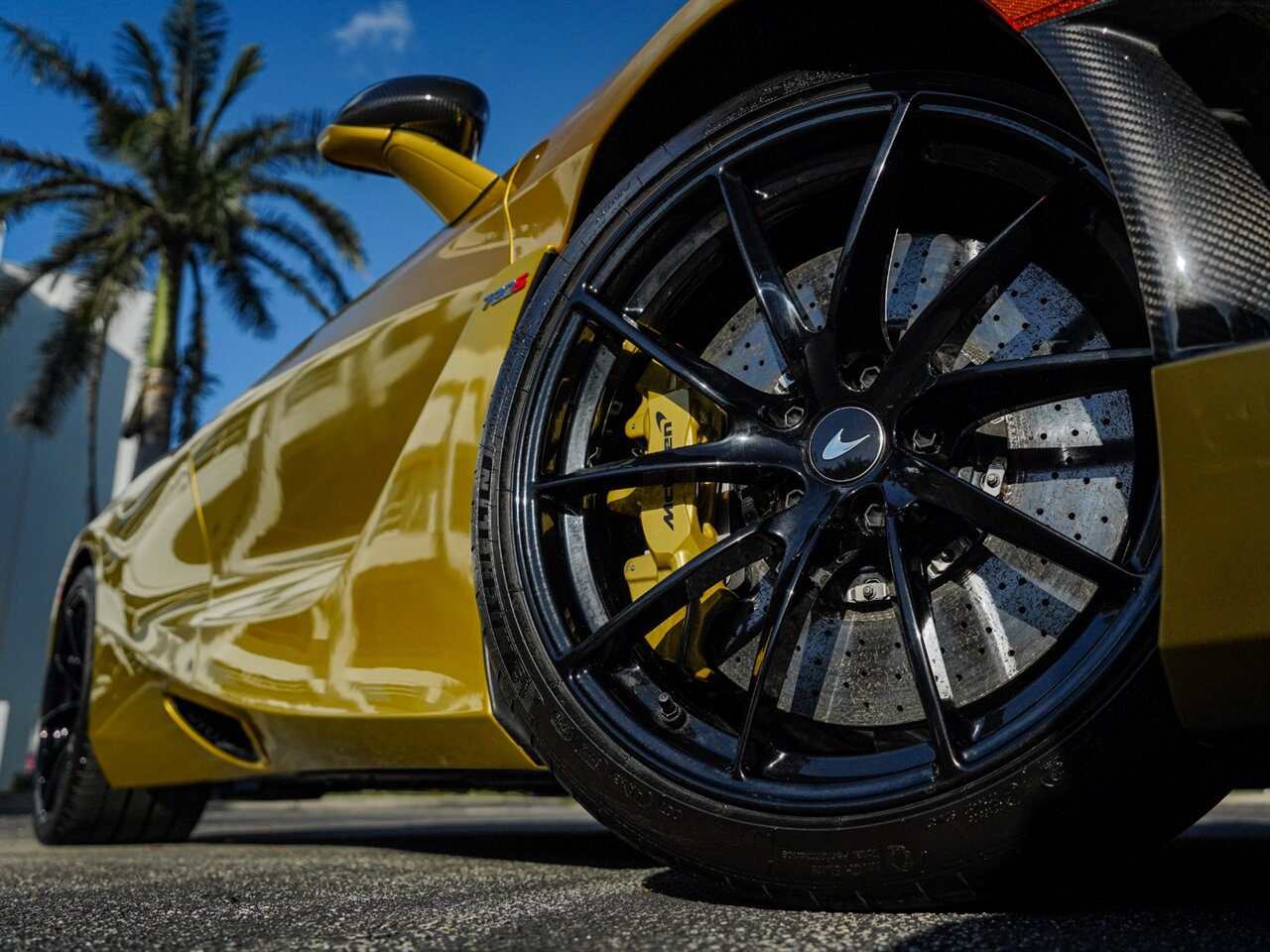 2020 McLaren 720S Spider Performance   - Photo 59 - Bonita Springs, FL 34134