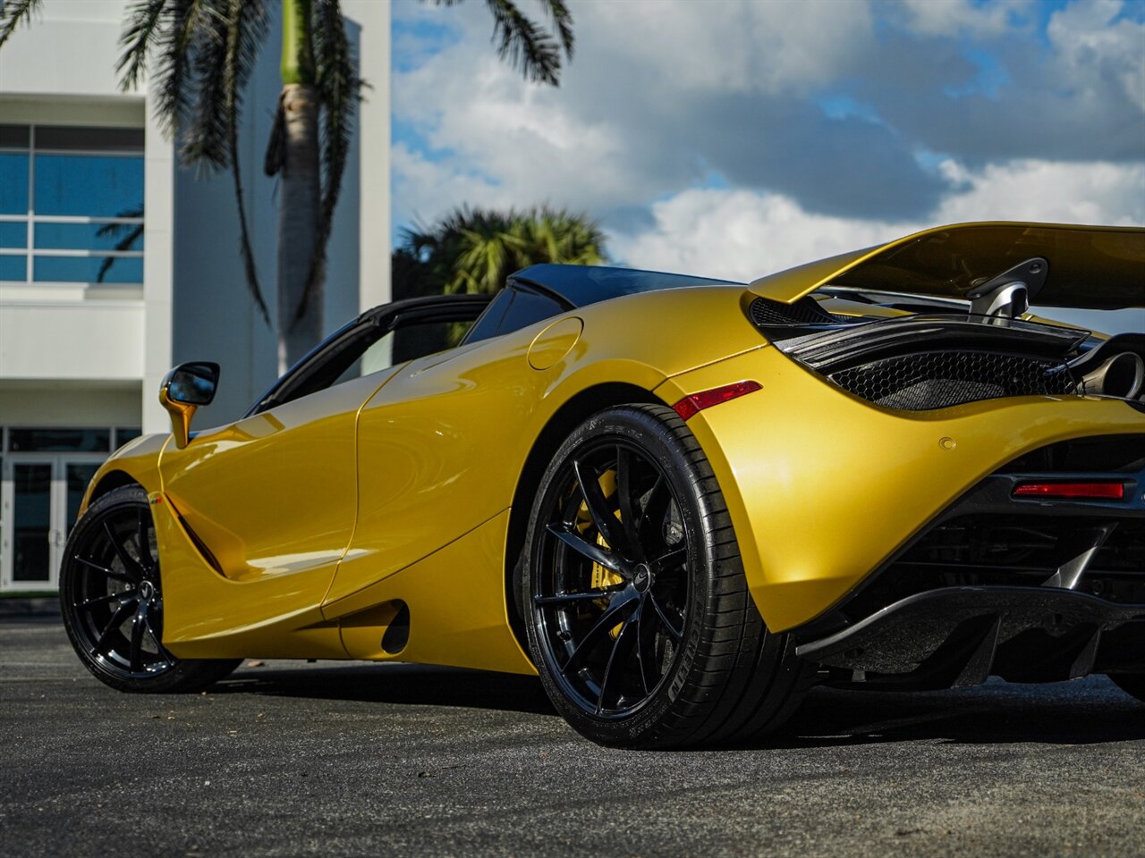 2020 McLaren 720S Spider Performance   - Photo 41 - Bonita Springs, FL 34134