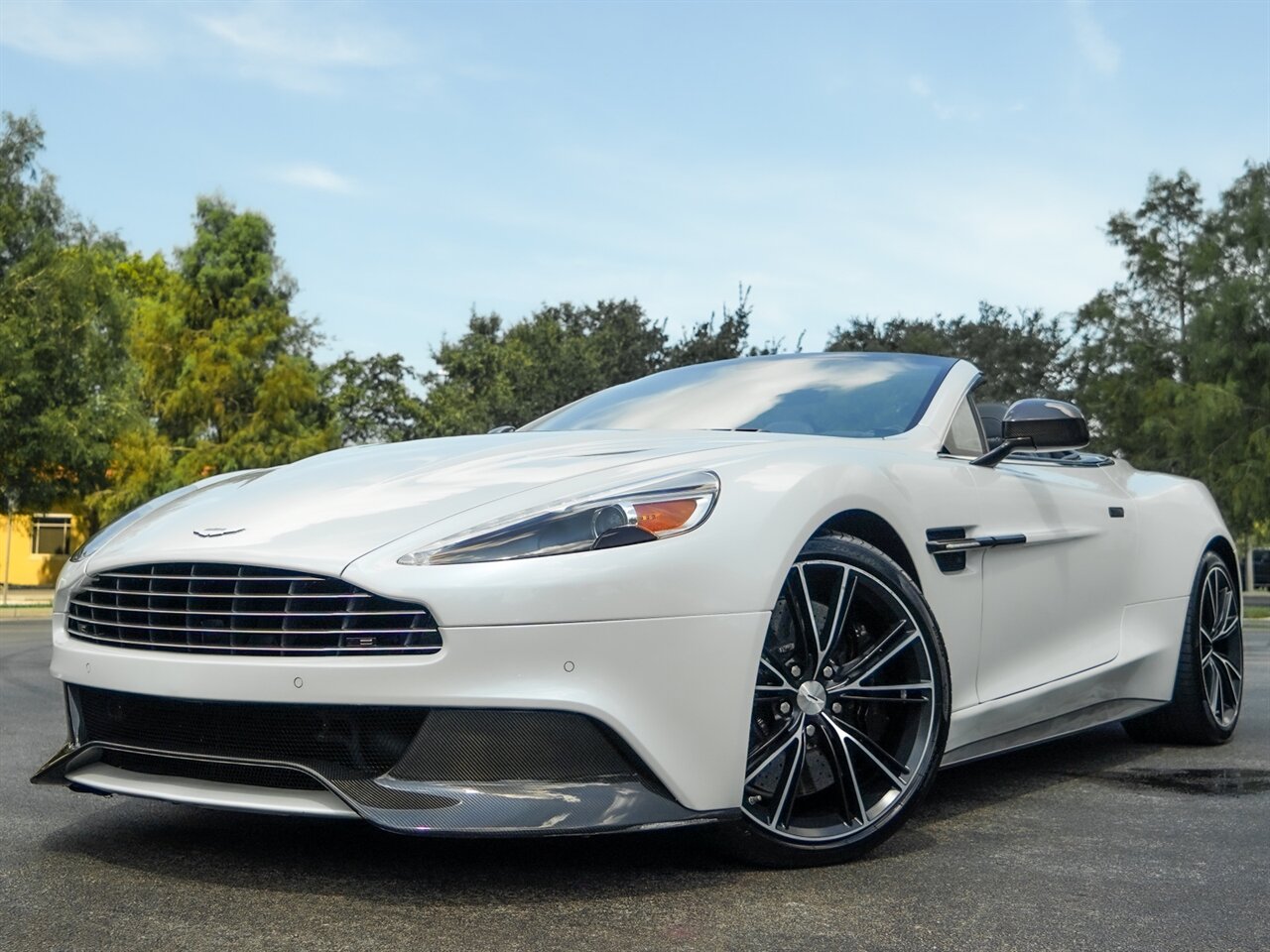 2014 Aston Martin Vanquish Volante   - Photo 11 - Bonita Springs, FL 34134