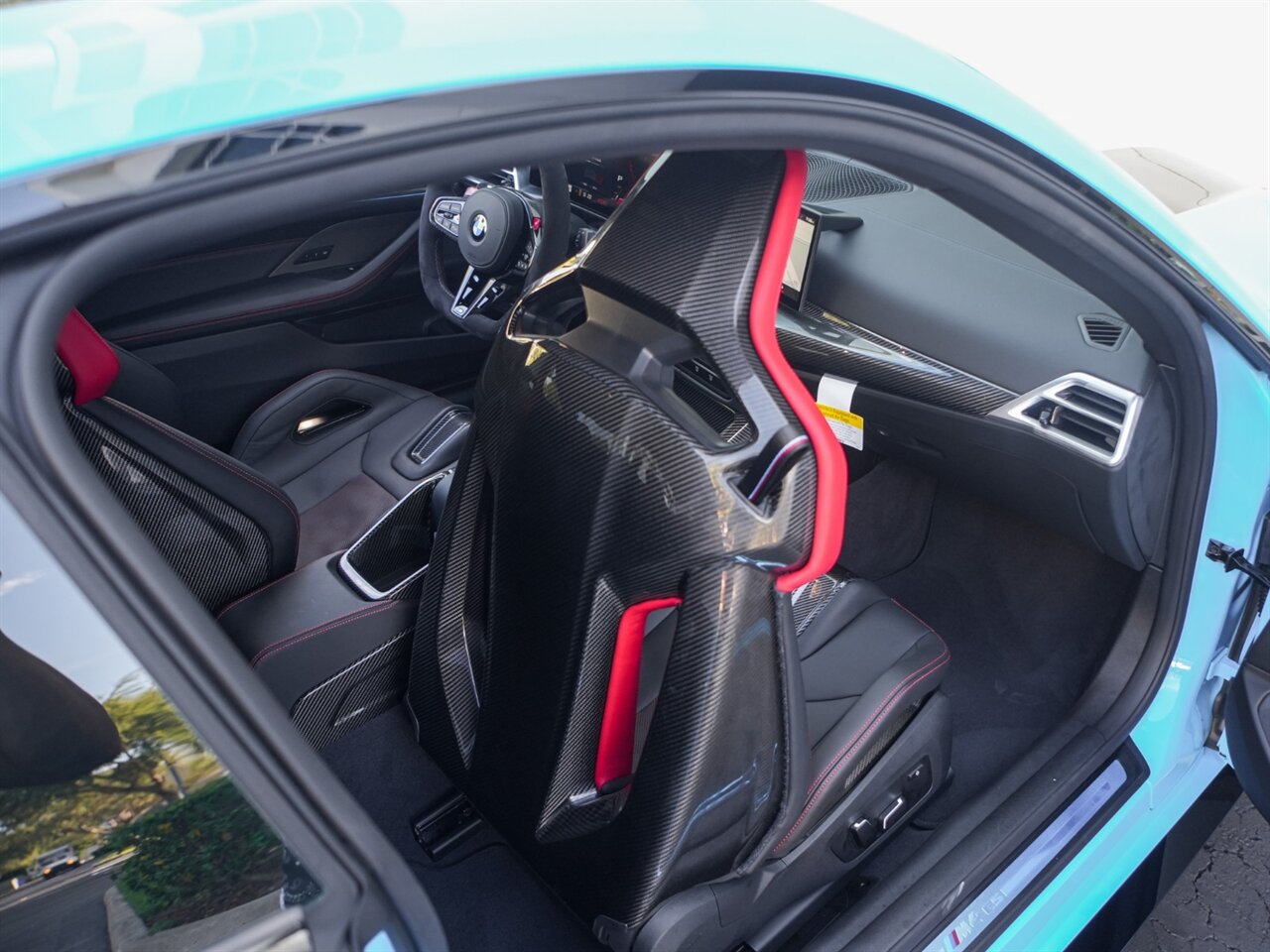 2025 BMW M4 CS   - Photo 42 - Bonita Springs, FL 34134