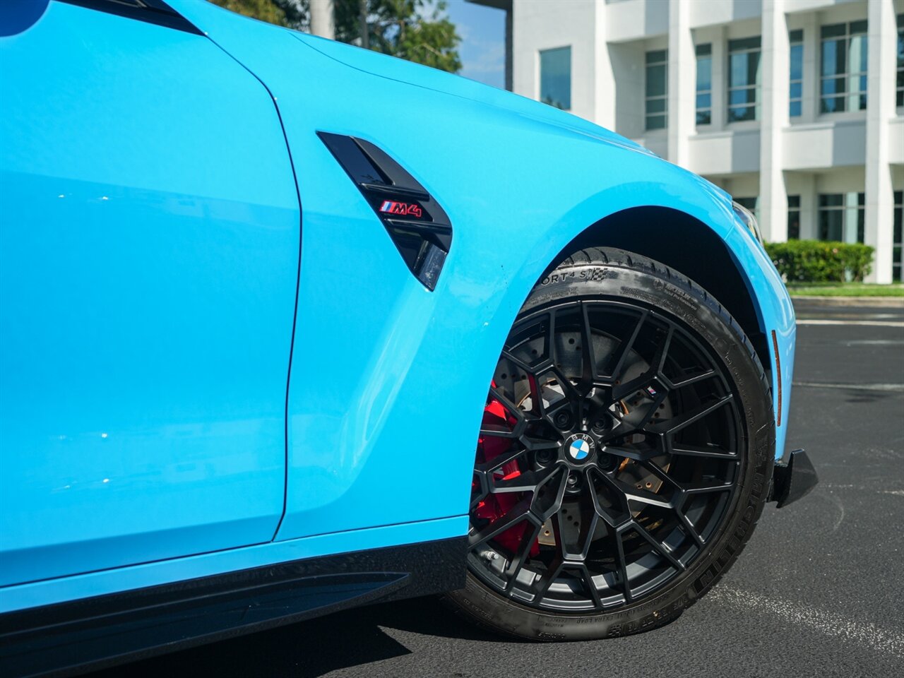2025 BMW M4 CS   - Photo 72 - Bonita Springs, FL 34134