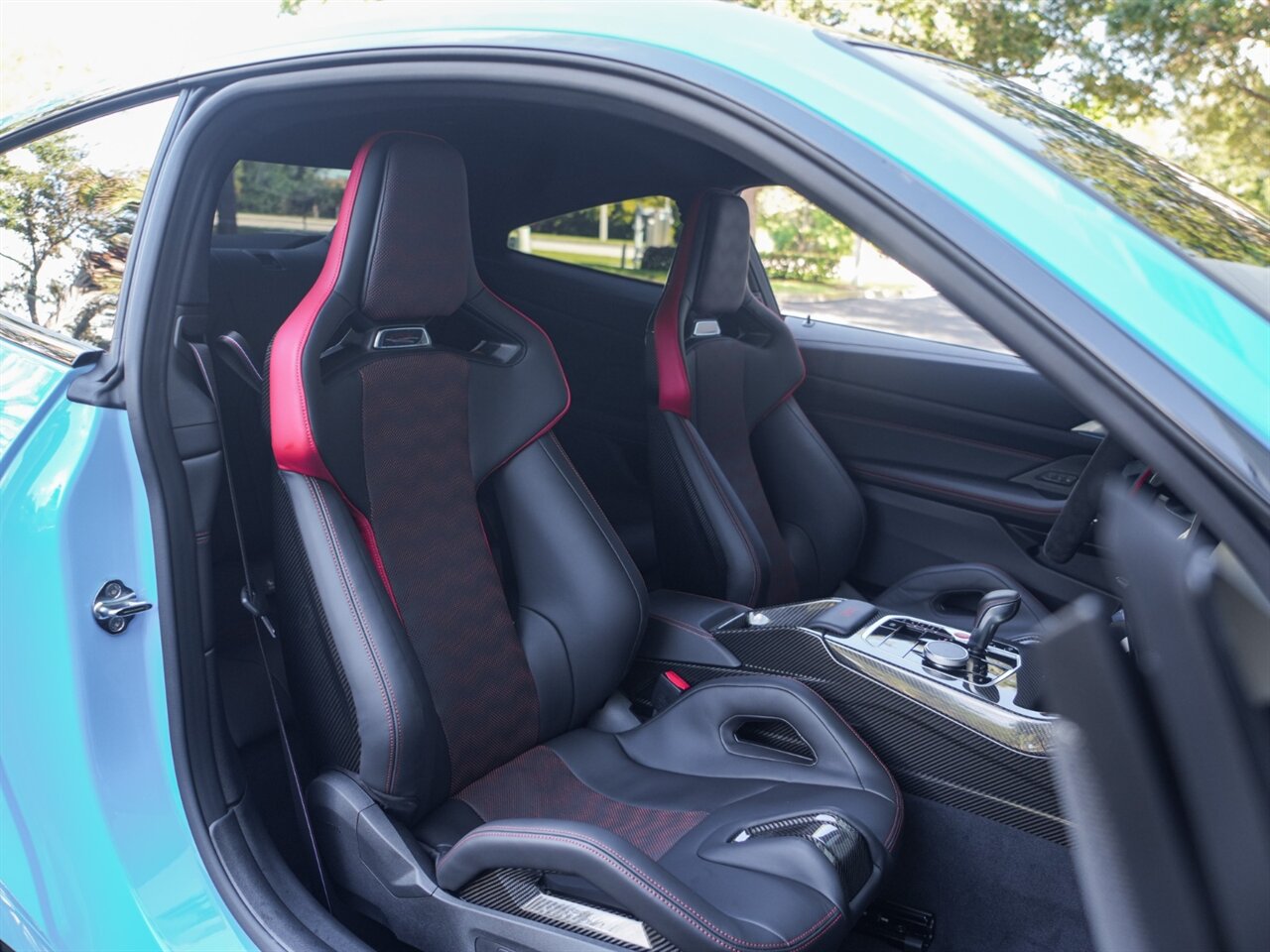 2025 BMW M4 CS   - Photo 39 - Bonita Springs, FL 34134
