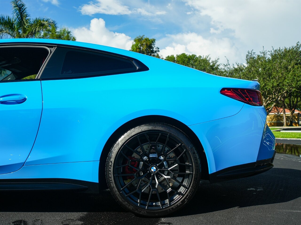 2025 BMW M4 CS   - Photo 55 - Bonita Springs, FL 34134