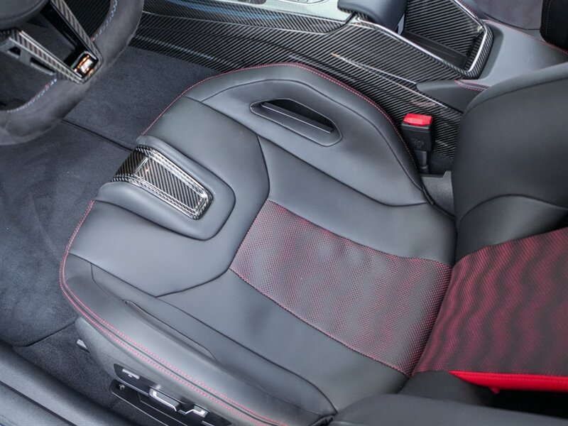 2025 BMW M4 CS - Photo 31 - Bonita Springs, FL 34134