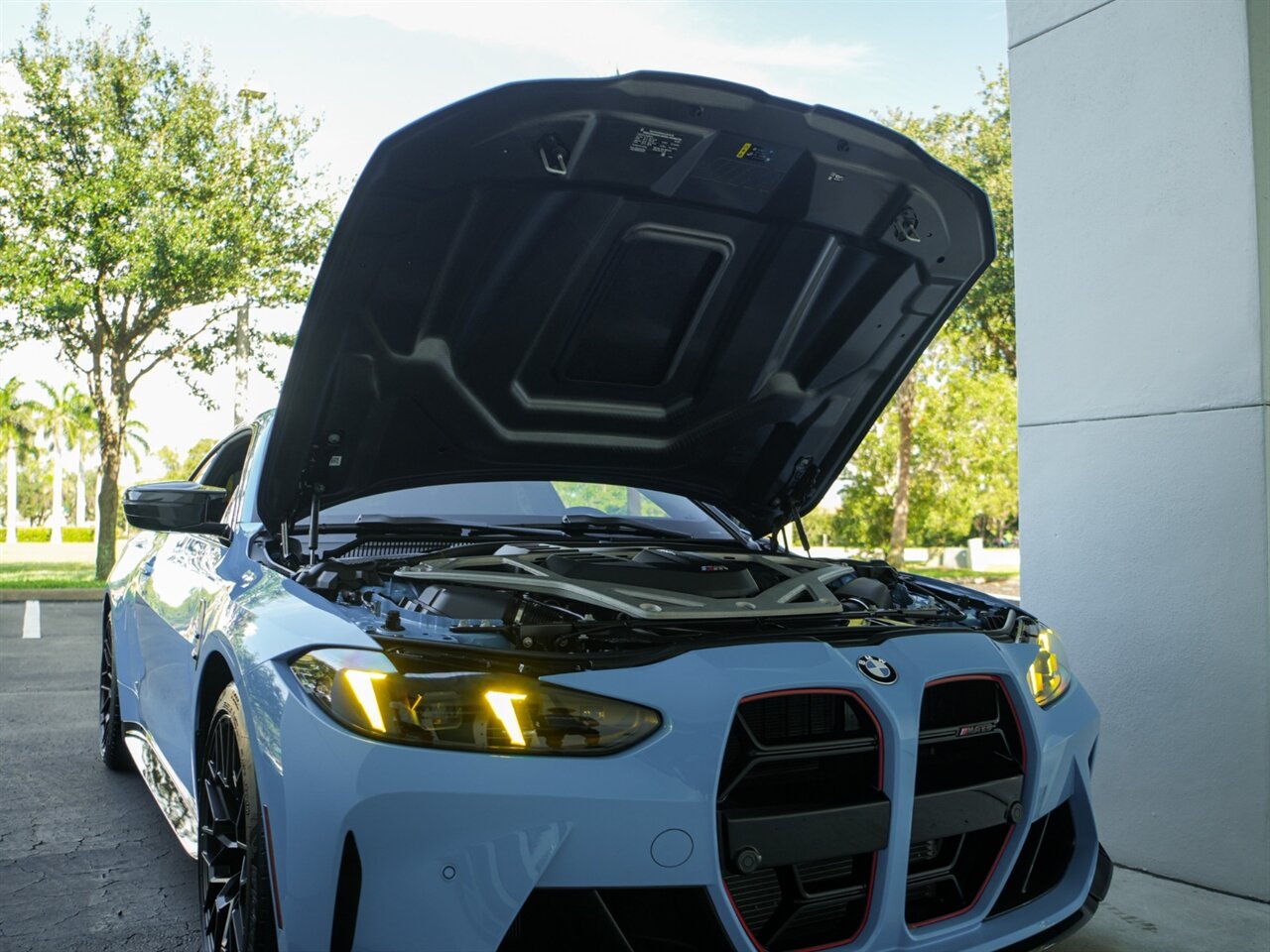 2025 BMW M4 CS   - Photo 50 - Bonita Springs, FL 34134