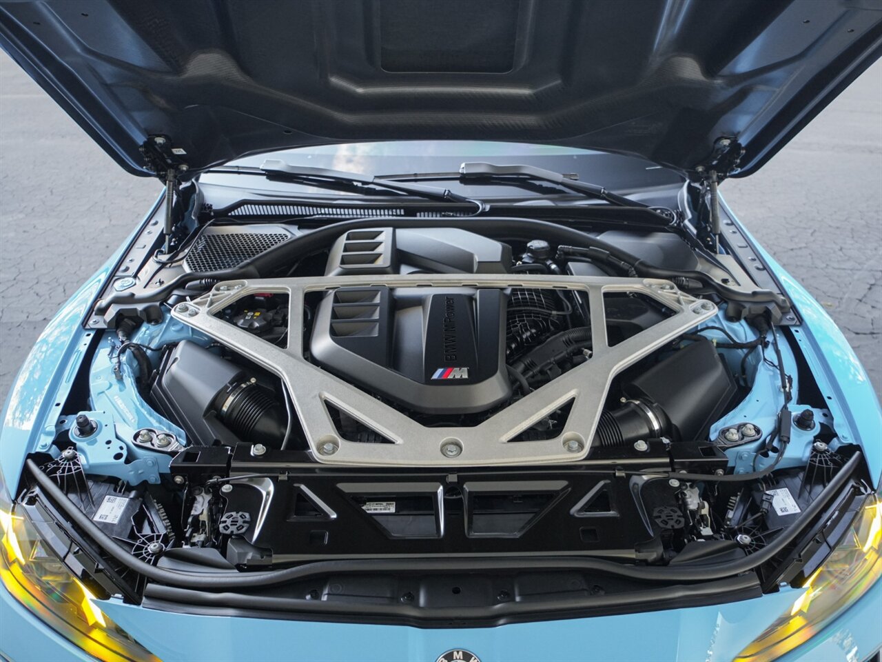 2025 BMW M4 CS   - Photo 49 - Bonita Springs, FL 34134