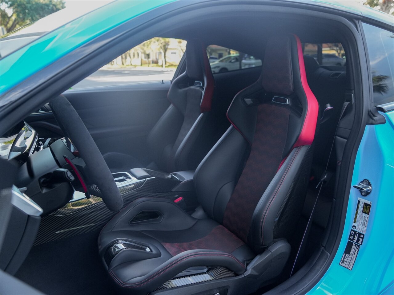 2025 BMW M4 CS   - Photo 29 - Bonita Springs, FL 34134