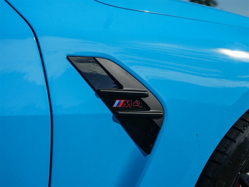 2025 BMW M4 CS - Photo 76 - Bonita Springs, FL 34134