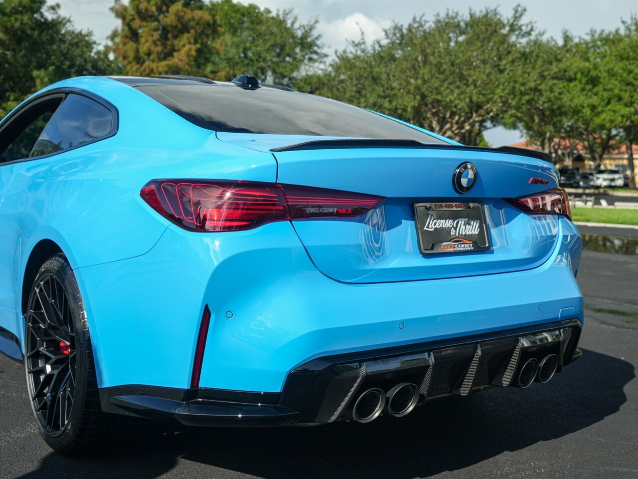 2025 BMW M4 CS   - Photo 60 - Bonita Springs, FL 34134