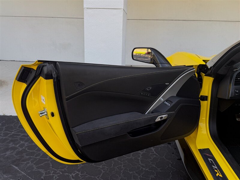 2016 Chevrolet Corvette Z06 - Photo 23 - Bonita Springs, FL 34134