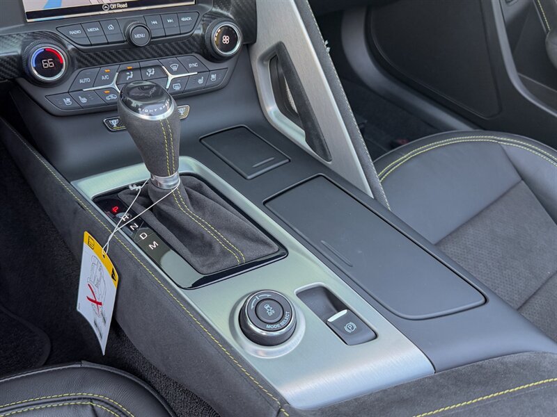 2016 Chevrolet Corvette Z06 - Photo 18 - Bonita Springs, FL 34134