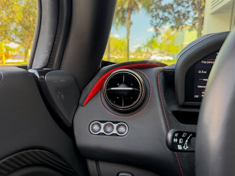 2021 McLaren 720S Spider Performance - Photo 24 - Bonita Springs, FL 34134