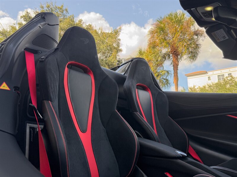 2021 McLaren 720S Spider Performance - Photo 33 - Bonita Springs, FL 34134