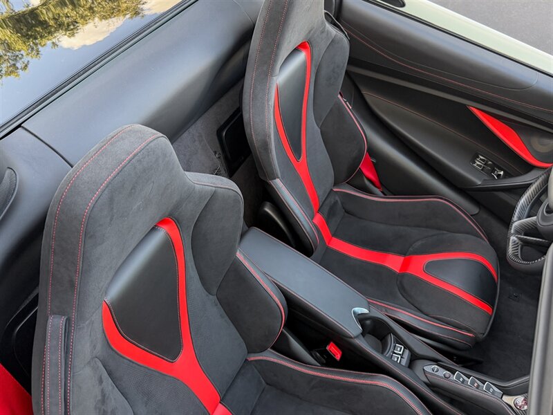 2021 McLaren 720S Spider Performance - Photo 35 - Bonita Springs, FL 34134