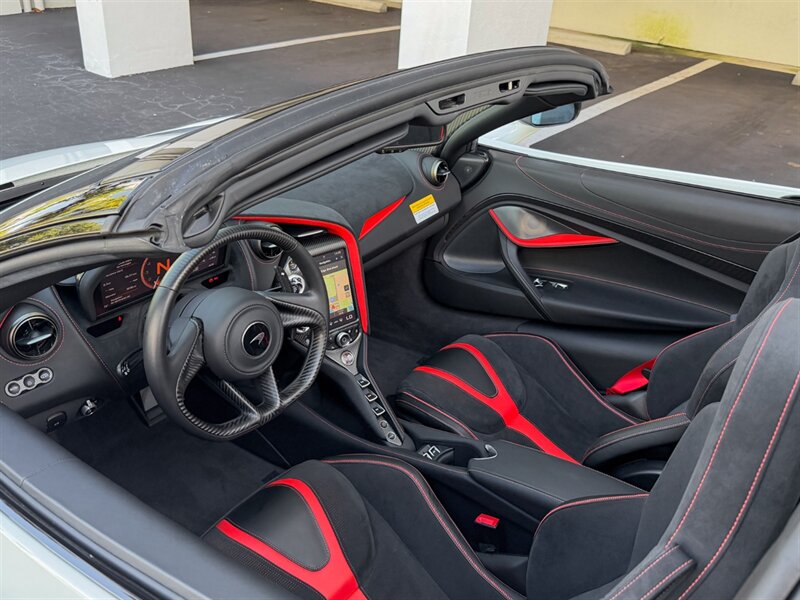 2021 McLaren 720S Spider Performance - Photo 15 - Bonita Springs, FL 34134