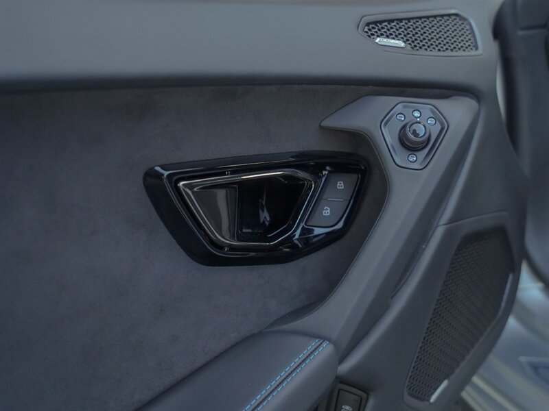 2020 Lamborghini Huracan LP 640-4 EVO - Photo 19 - Bonita Springs, FL 34134