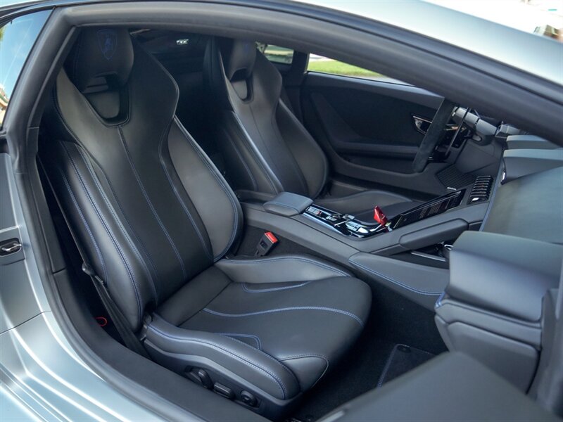 2020 Lamborghini Huracan LP 640-4 EVO - Photo 24 - Bonita Springs, FL 34134