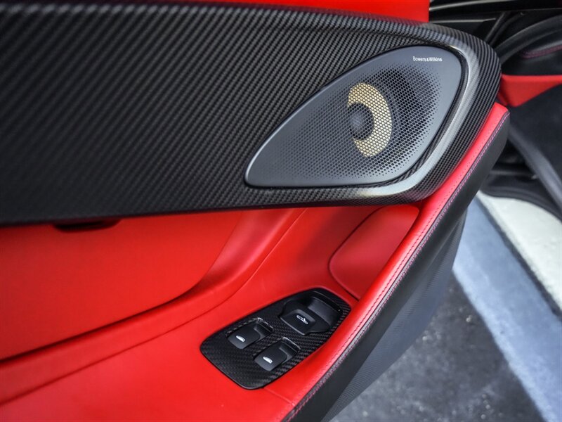 2019 McLaren 570S Spider - Photo 19 - Bonita Springs, FL 34134