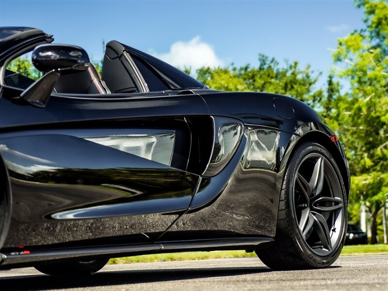 2019 McLaren 570S Spider - Photo 11 - Bonita Springs, FL 34134