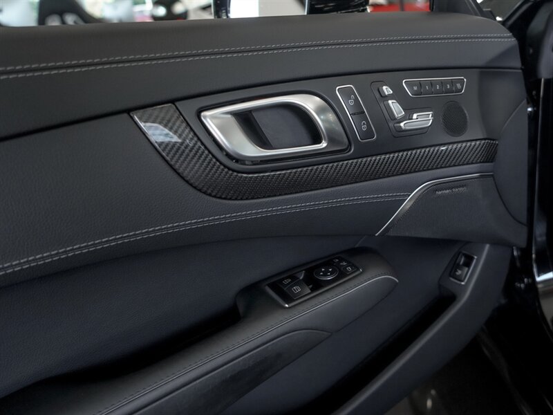2013 Mercedes-Benz SL 63 AMG - Photo 18 - Bonita Springs, FL 34134