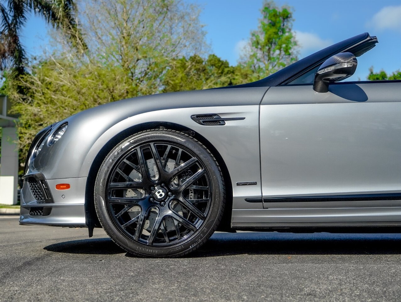 2018 Bentley Continental Supersports   - Photo 36 - Bonita Springs, FL 34134