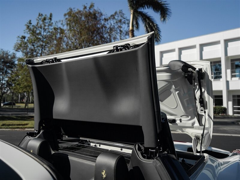 2015 Ferrari 458 Spider - Photo 73 - Bonita Springs, FL 34134