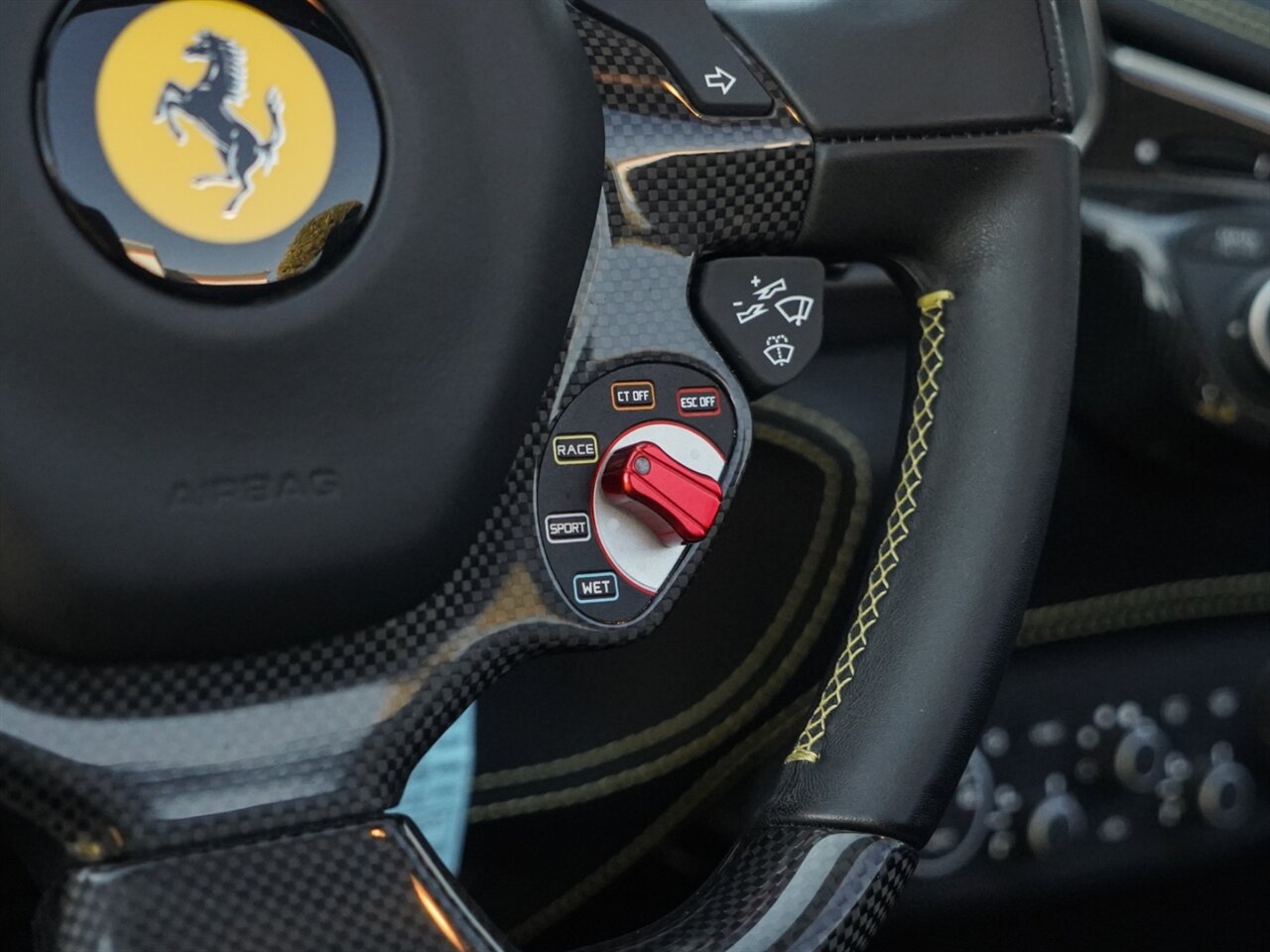 2015 Ferrari 458 Spider   - Photo 15 - Bonita Springs, FL 34134