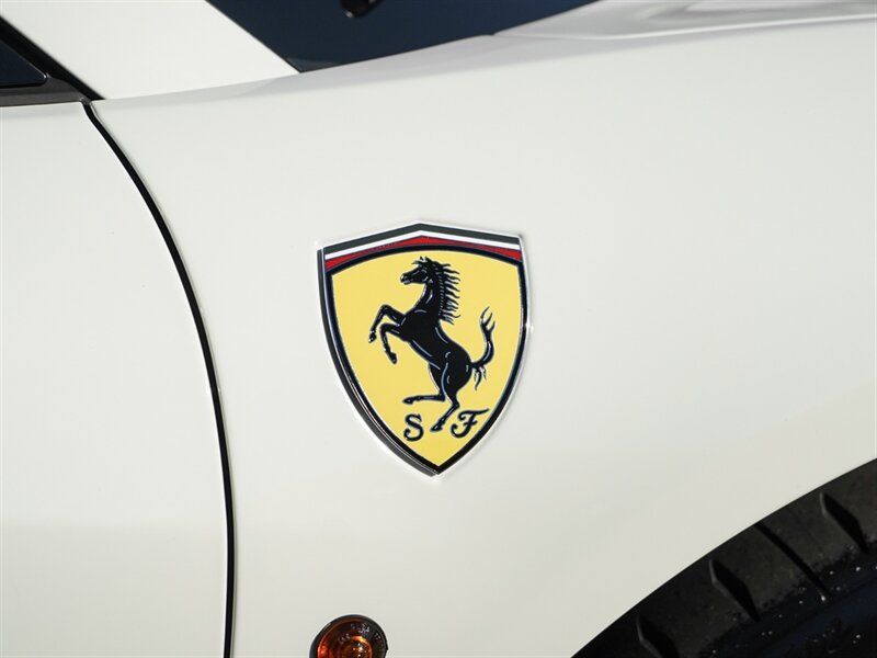 2015 Ferrari 458 Spider - Photo 67 - Bonita Springs, FL 34134