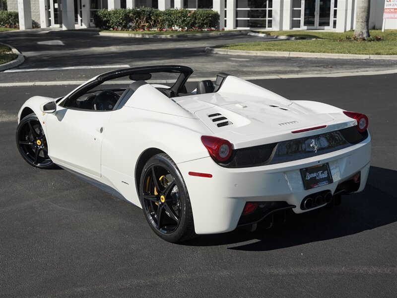 2015 Ferrari 458 Spider - Photo 45 - Bonita Springs, FL 34134